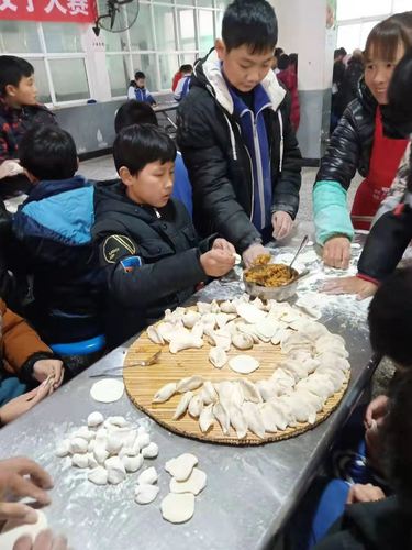 瓦店一中"过冬至 迎元旦"包饺子大赛 - 美篇