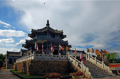 魅力五城:与你一起看抚顺(六)   400多年前,努尔哈赤在赫图阿拉城"黄