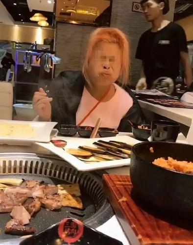 网恋吗?奔现就删好友的那种