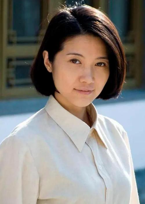 "八料影后"颜丙燕:不炒作没绯闻,和富大龙一样活成了清流