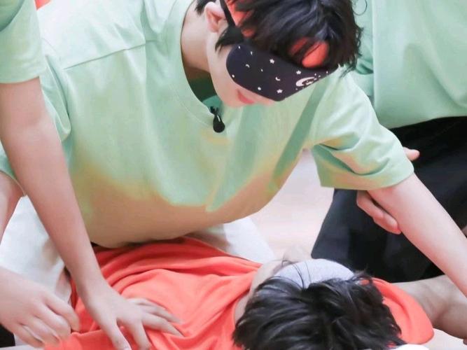 文轩祺鑫就这样成为一家人4微车