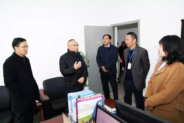 县委副书记,县长王凯率队调研卫生健康工作