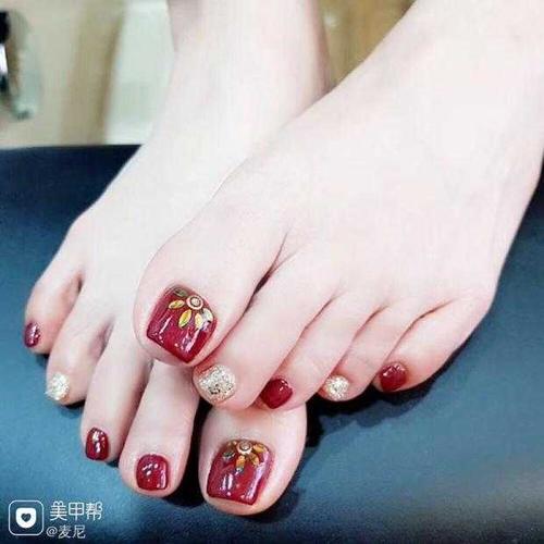 脚美甲图片 白色