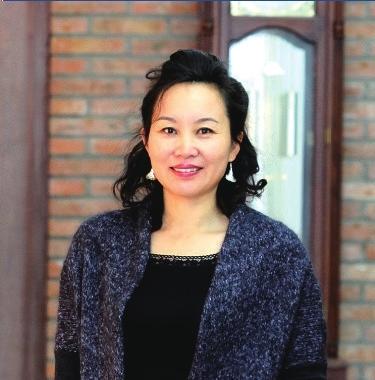 陈昌凤 清华大学新闻与传播学院副院长传统媒体要闯出新天地,要自己
