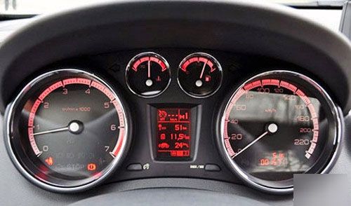 "抖车"的原因解析 小问题可能藏大隐患_维修指南·汽车大世界