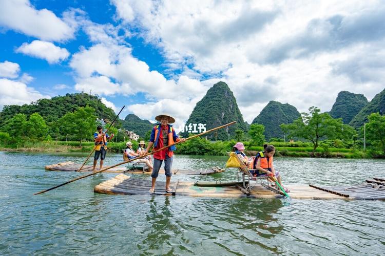 桂林阳朔遇龙河竹筏,到底怎么选?