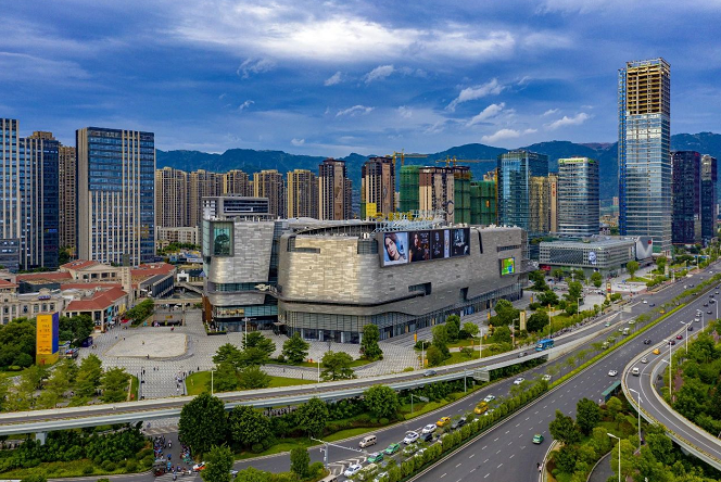 就在岳峰镇福州晋安区两处旧改地块又进行安置房选房