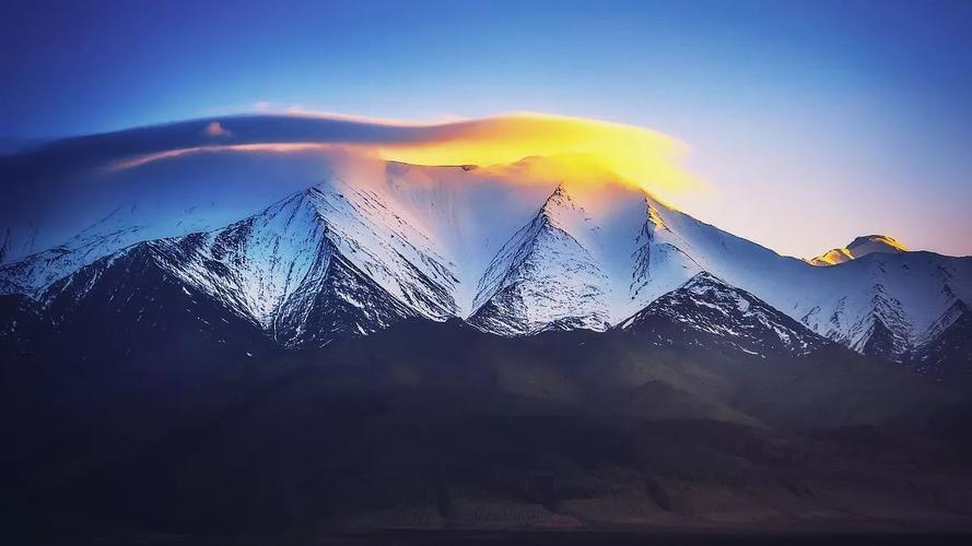 图虫亦生 长江源头,万丈盐桥,昆仑雪景,瀚海日出,沙漠森林.
