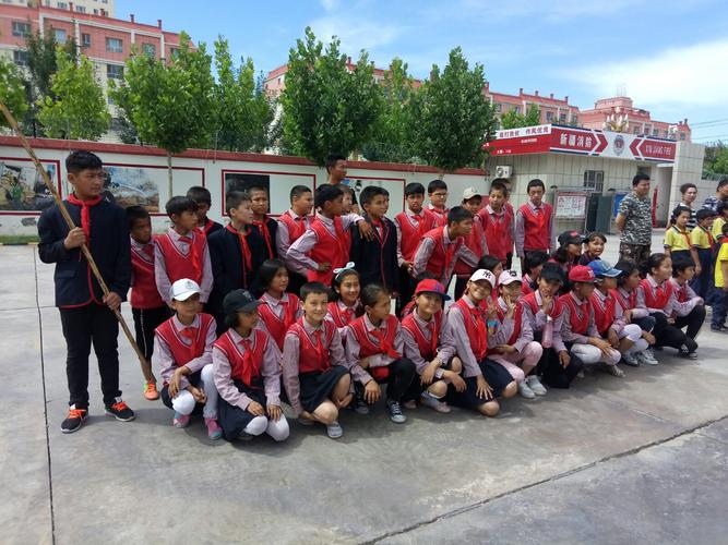 普及消防知识,传播消防文化——记阿克陶县实验小学师生参观县消防