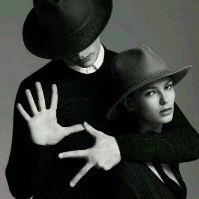 超拽霸气欧美情侣微博合照头像一人一张心里说不出来的烦躁