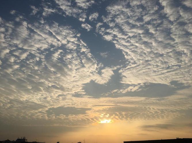 早起收获美丽的日出