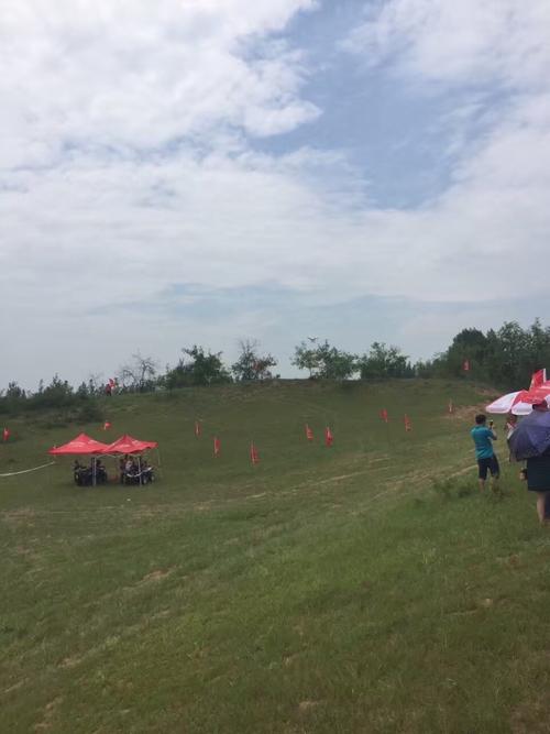 整体出租农场:地址大荔县羌白镇八鱼乡黄甫村.50余亩沙滩地.