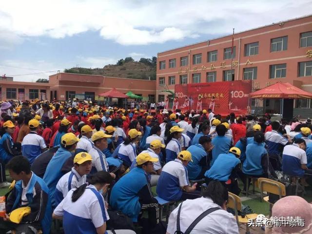全民禁毒宣传月榆中县局金崖派出所开展禁毒宣传进校园活动