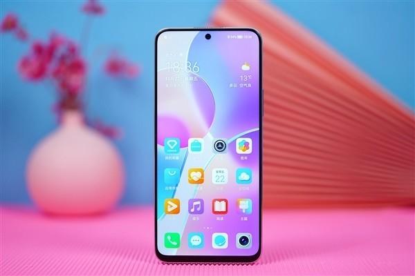 11月5日,荣耀x30i正式发售,目前提供6gb 128gb,8gb 128gb,8gb 256gb