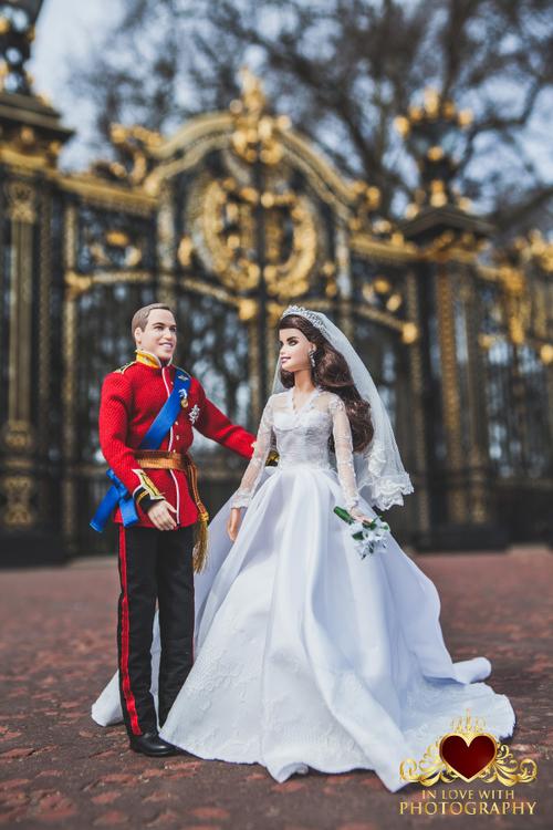 英伦风格婚纱照,威廉王子和凯特王妃的芭比创意