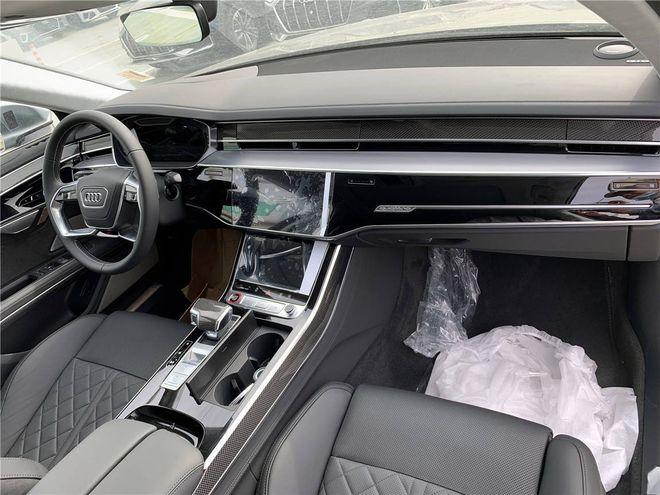 21款奥迪s8 现车全国最低报价|奥迪s8|新车|内饰|中控