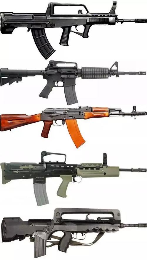 法国famas.5.56毫米口径,79年开始装备.