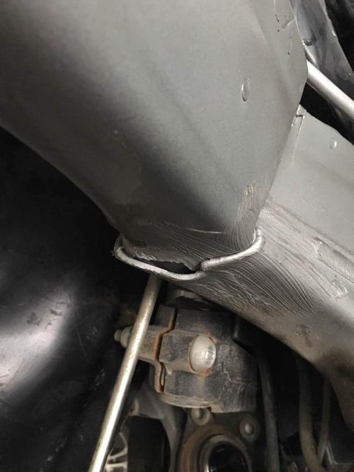 汽车大梁接口有缝隙是修复还是换,哪个好