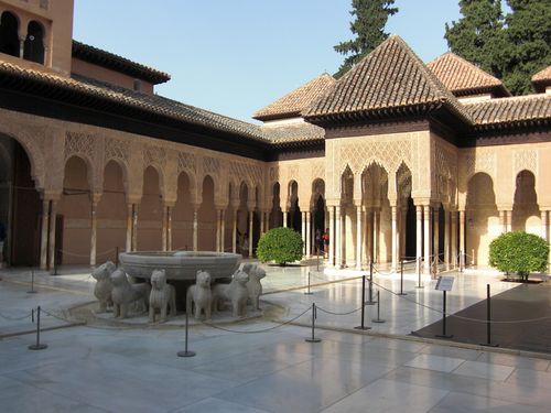 西班牙格拉纳达阿尔罕布拉宫