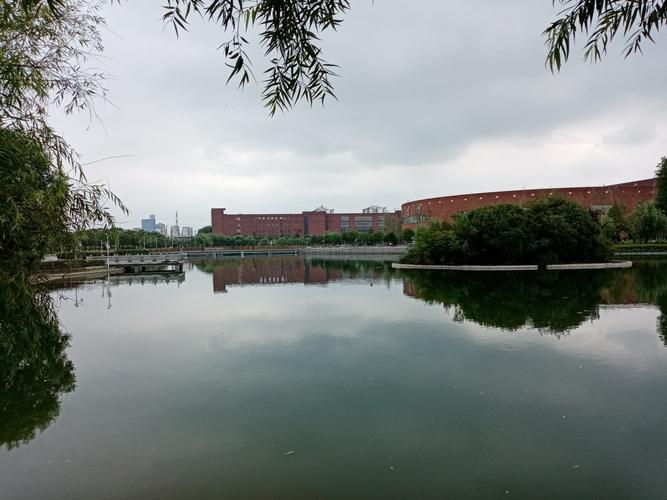 我眼中的江西师范大学瑶湖校区