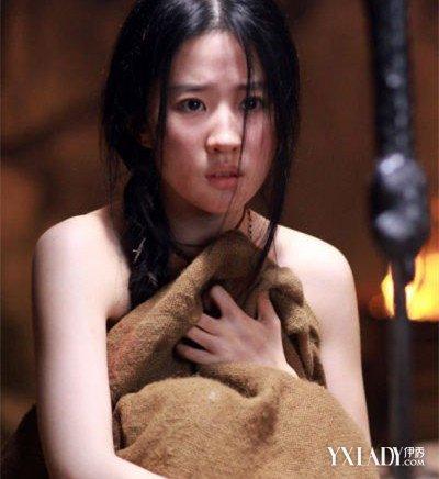 【图】刘亦菲性感喷血照曝光 女神刘亦菲多次被曝大尺度性感照