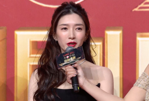 原创国剧盛典美女如云!关晓彤,江疏影造型惊艳,金晨变"在逃公主"