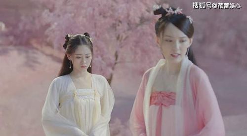 怎奈流萤是某个上古元神隐藏在凡间,她还和小姐夏侯雪约定生死同盟