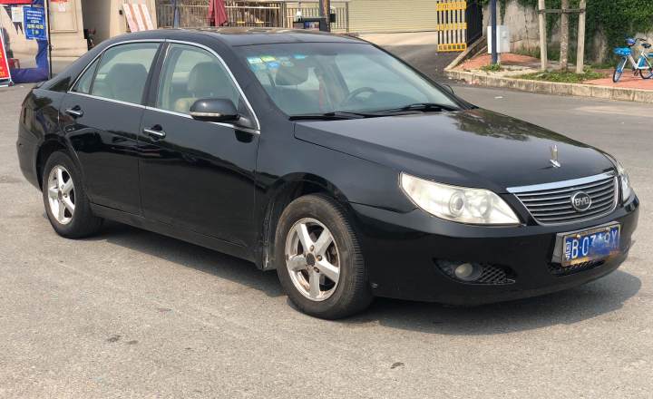 比亚迪 f6 2009款 新财富版 2.4l 自动旗舰型