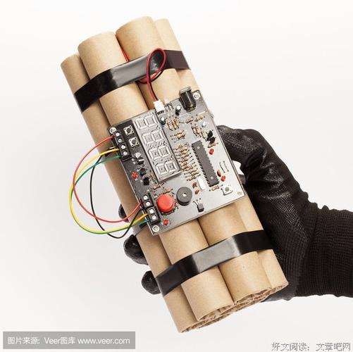 描写定时炸弹的语句摘抄