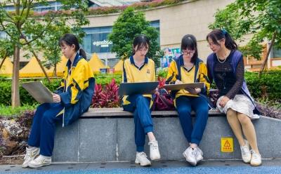 南海区艺术高级中学艺馨文盛为莘莘学子铺就艺术名校之路