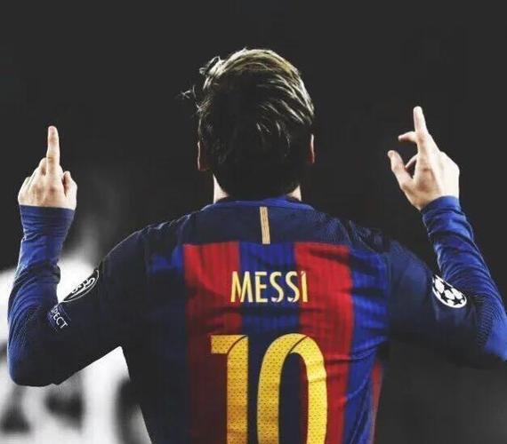 阿尔维斯与巴塞罗那的合同含有延长至2023年6月的选项条款,而考虑到