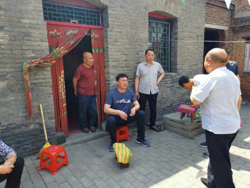 其它 韩梅的美篇 写美篇5月26日,矿山镇党委书记杜立新来到郭二庄村