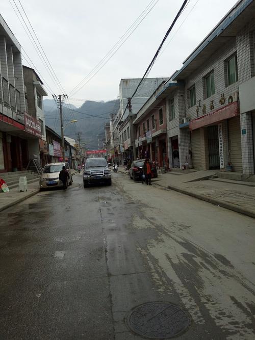 陕西省安康市汉阴县汉漩路靠近中国邮政储蓄银行(漩涡