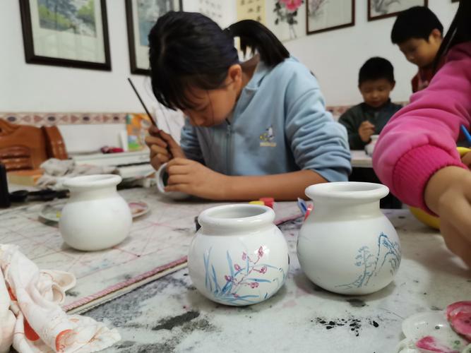 百鸟草堂2020年秋季加课预设《中国风一一手绘陶罐》