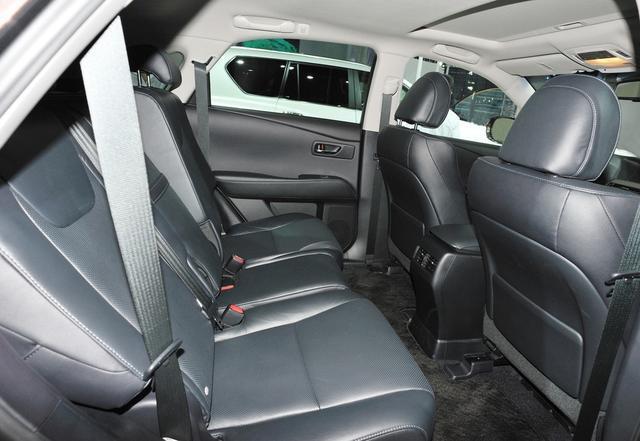 凯迪拉克xt4正式发布,旗下颜值最高的一款新车,内饰很