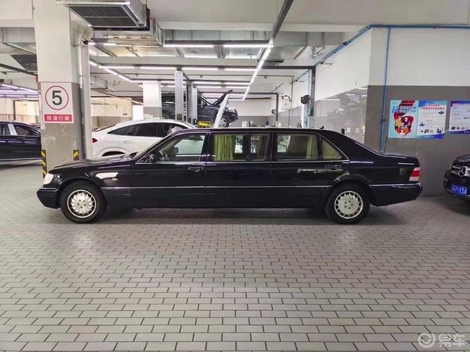 每日一帖# 加长奔驰,非常少见的一款车.