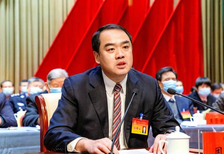 头条丨嘉祥县第十七届人民代表大会第五次会议举行大会开幕式暨第一次