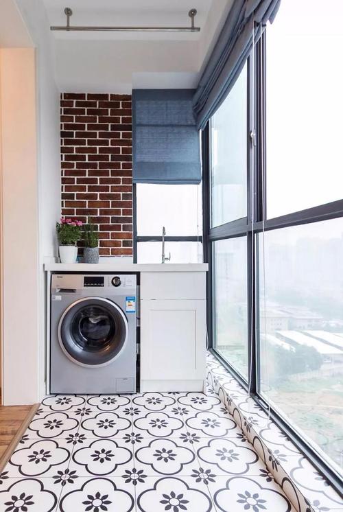 室内阳台地砖用什么砖好?成都装修网多款高颜值效果值得参考