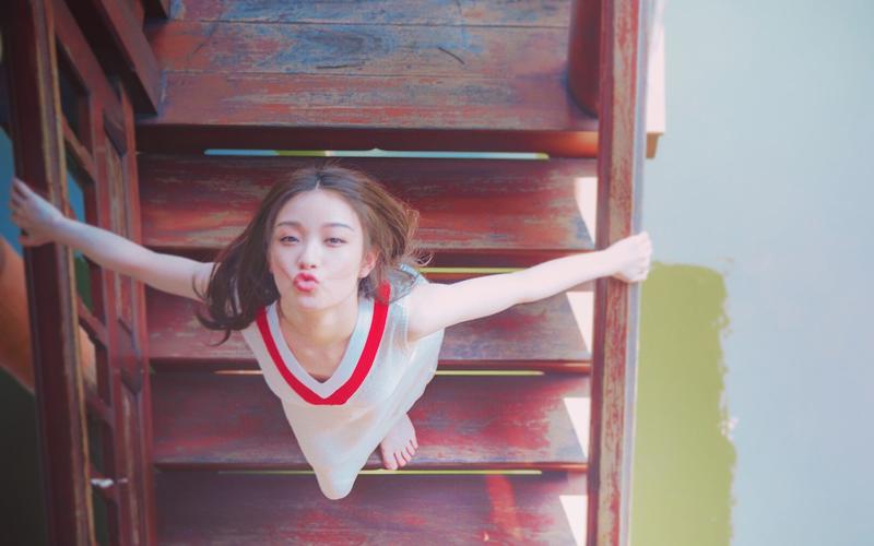 文艺女神倪妮小清新图片桌面壁纸图片下载