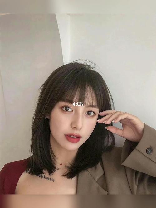不烫不染不用打理的发型有吗?_发型_河南_时尚_发型