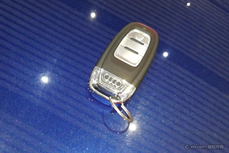 奥迪a5(进口)钥匙