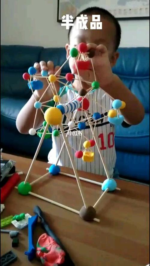 幼儿园手工橡皮泥黏土牙签结构摩天轮_手工制作_幼儿园_粘土_橡皮泥