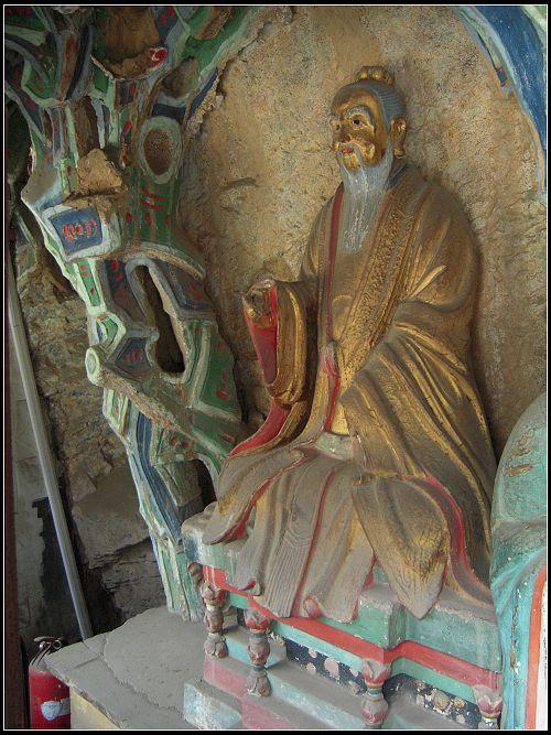 将美学,力学,宗教巧妙地融为一体的典范-----悬空寺