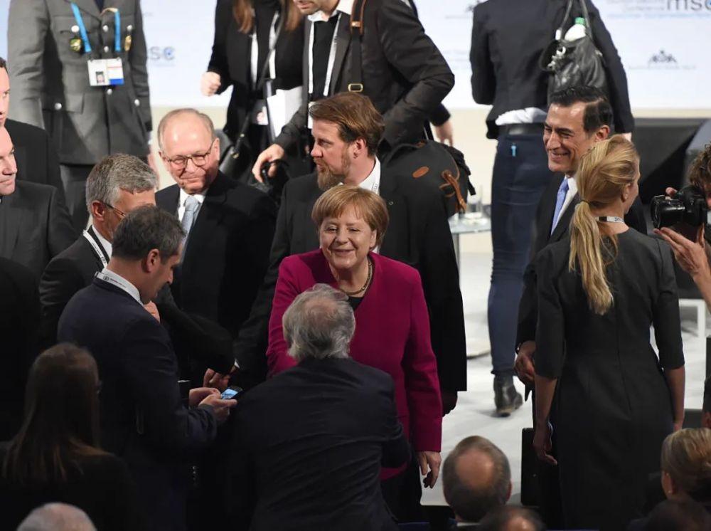 领导德国16年,默克尔留下怎样的肖像