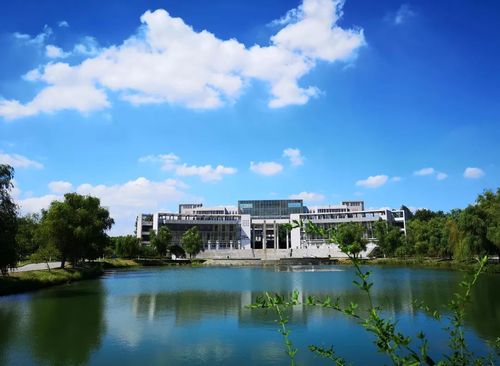 2018年:南京工程学院开始进行 本科一批次招生.