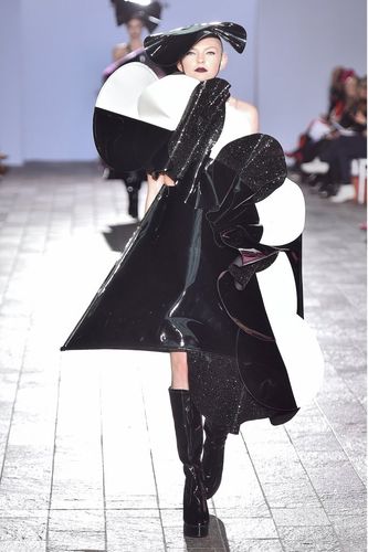 风格多样夸张主义