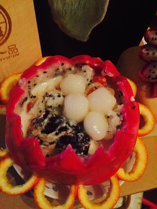 神探自制【火龙果汤圆炖燕窝】