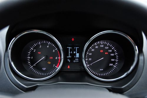 北汽幻速s3仪表