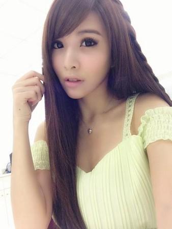 "南台湾波神"拉拉 曾获台湾选美冠军
