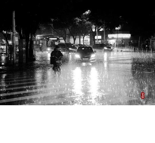 滂沱大雨_纪实_poco摄影